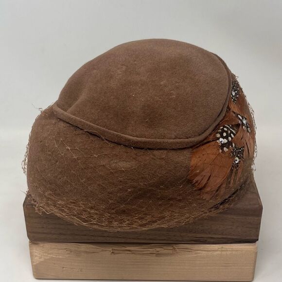 Vintage 60s Henry G. Ross Wool Hat with Netting and Feathers - Picture 4 of 13